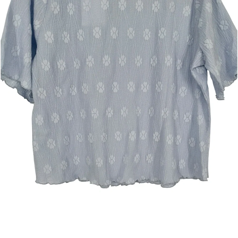 Polagram Light Blue Textured Floral Short Sleeve Top size 2X High Neck NWT